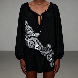 Cache Vintage Silk Floral Embroidered Peasant Tunic Top Blouse Black size Medium